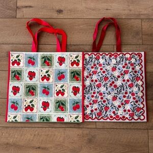 Homegoods TJMaxx Marshalls Viral Berry Print Shopper Tote Bags (Set of 2) NWOT
